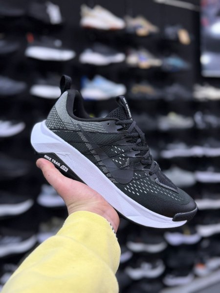 اسود ابيض منقط