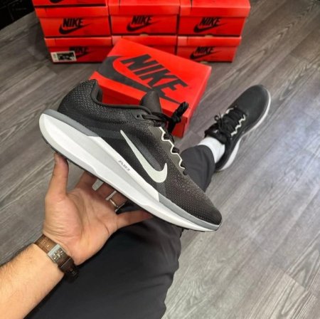 NIKE AIR WINFLO11