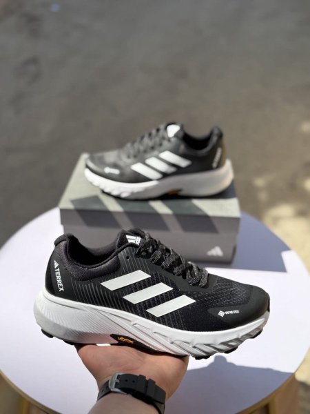 adidas super star