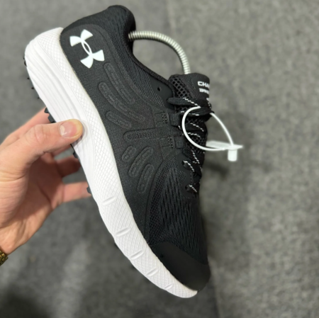 underarmur charged 2