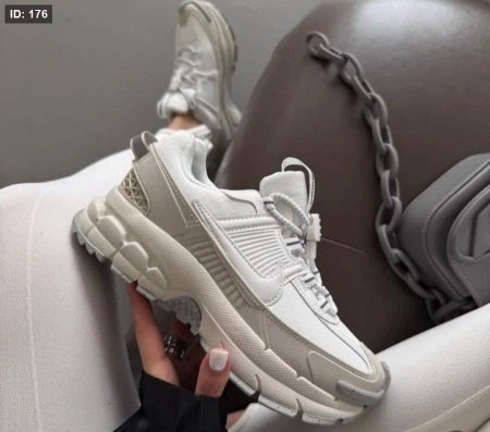 NIKE ZOOM VOMERO ROAM 016